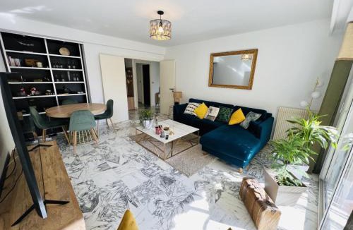 Quartier du Port House | John Homestay Room in Nice