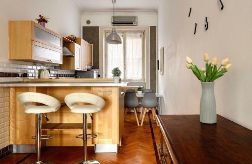 Washington Apartment | JOIVY Bright 1BR flat near Mudec Museum