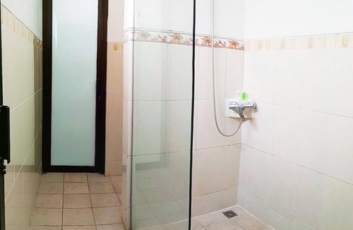 Oro Oro Ombo Hotel | Jos & Hanny Homestay