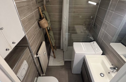 Juan-les-Pins Apartment | Juan les Pins center - air-conditioned studio near beaches and shops