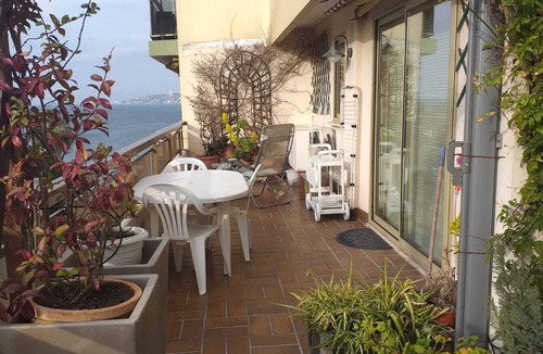 Juan-les-Pins Apartment | JUAN LES PINS STUDIO SEA VIEW
