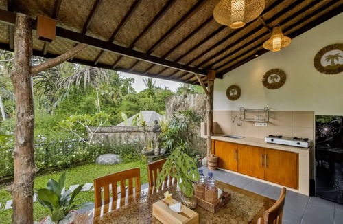 Kutuh Kaja Villa | Jungle View Paradise Villa