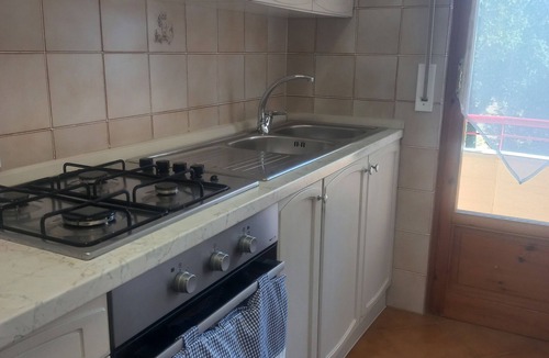Venturina Apartment | Just 5 minutes from the Etruscan Baths and 10 minutes from the Gulf of Baratti.