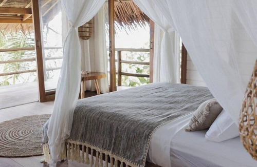 Pulau Masokut Resort | Kaini Mentawai