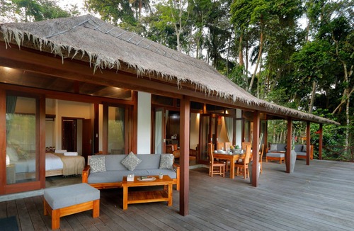 Melayang Villa | KALOI