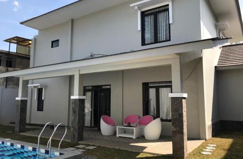 Parongpong Villa | Kensington Villa