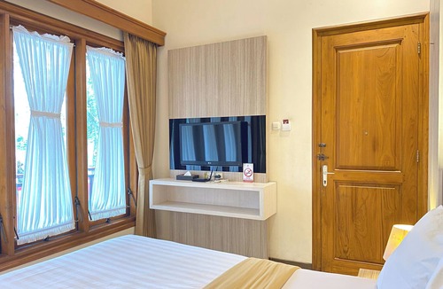 Klojen Hotel | Kertanegara Premium Guest House