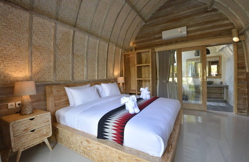 Sampalan House | Kompyang Cottage