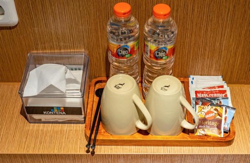 Oro Oro Ombo Hotel | Kontena Hotel