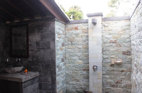 Pemuteran House | Kubu Padi Wooden House