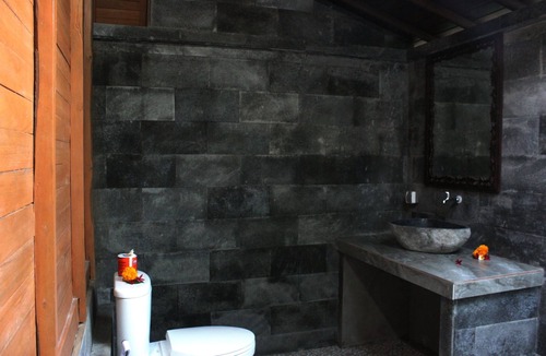 Pemuteran House | Kubu Padi Wooden House