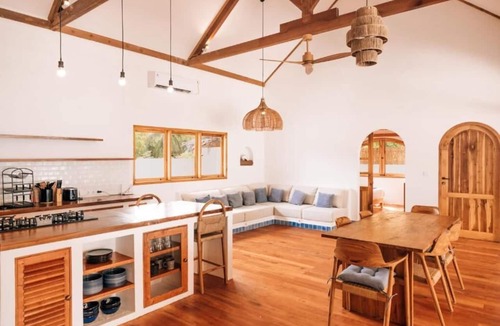 Katiet Villa | Kubu Pantai - Bela Sulu Villas