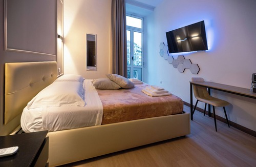 Vomero Bed & Breakfast | l'abbraccio di Maria