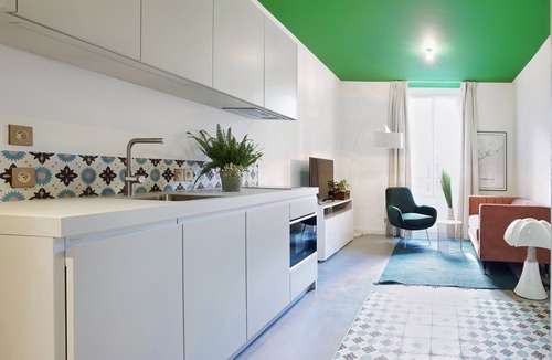 Quartier du Port Apartment | L'Abeille Boutique Apartments