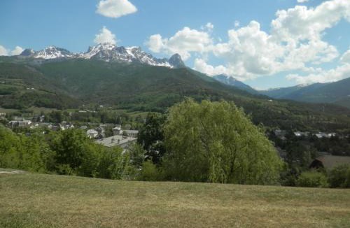 Barcelonnette Apartment | L'Adroit