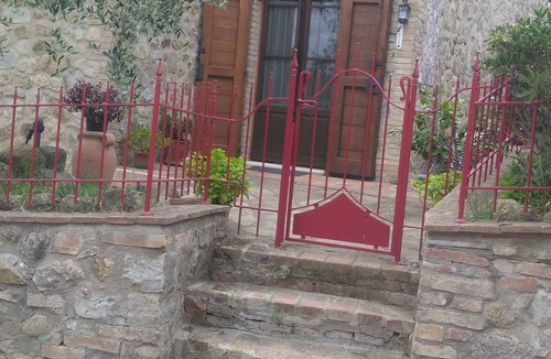 Murlo House | L'aia di Maria, holiday home in the Tuscan hills