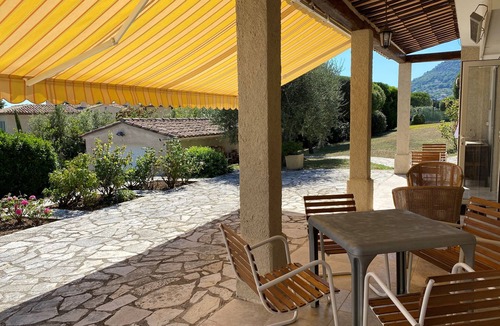 Tourrettes-sur-Loup House | L'Aminèxe - simple quiet under the stars in the fresh air