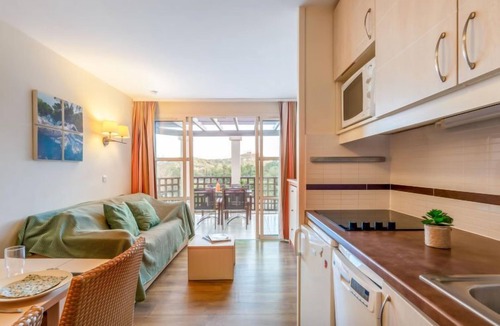 Cap Esterel Apartment | L'Esquinade F6 225 by Interhome