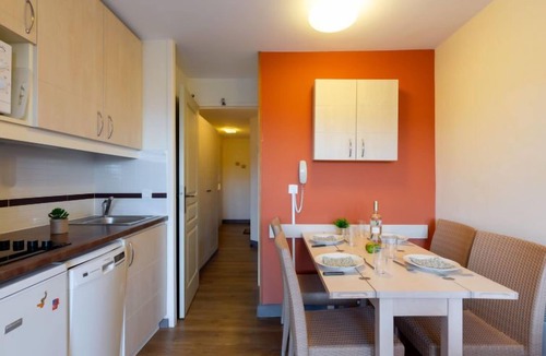 Cap Esterel Apartment | L'Esquinade F6 225 by Interhome