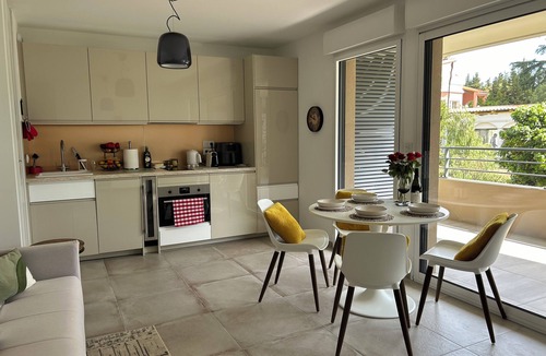 Saint Antoine Apartment | L'Oasis Maritime