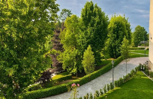 Morozzo House | L'Orangerie del Castello