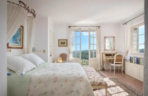 Saint-Paul-de-Vence Villa | La Bastide Vence