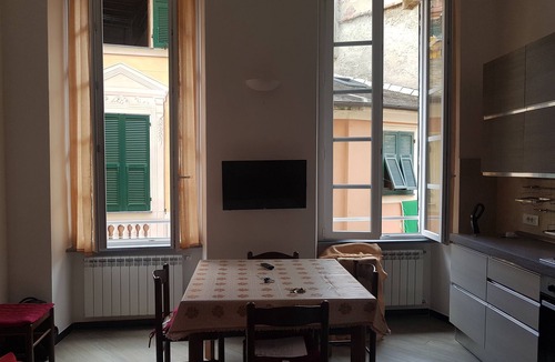 Borgo Antico Apartment | La Casa del Pinguino - In the Center with AC