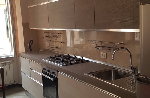 Borgo Antico Apartment | La Casa del Pinguino - In the Center with AC