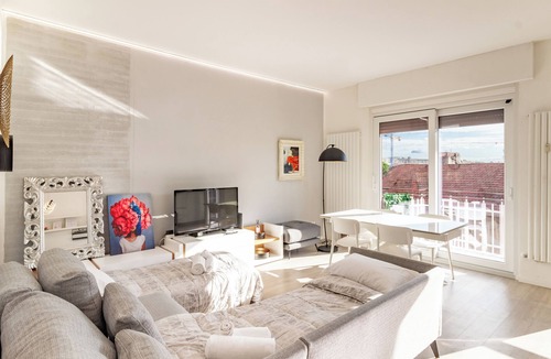 Monza Apartment | La casa di Minù by Houset