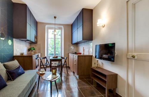 Vernier Apartment | La Casa Nissarte - Centre ville prés gare - wifi -parking , confort et cosy