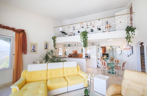 Saint Antoine Villa | LA CASETTA DEI FIORI VI3078 by RIVIERA HOLIDAY HOM