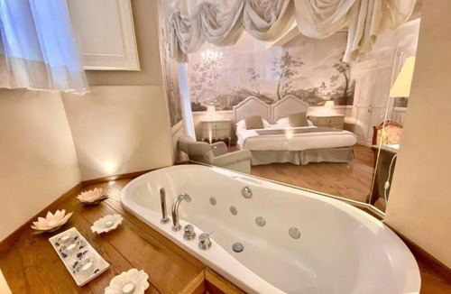 Cortona Old Town Bed & Breakfast | LA CORTE DI AMBRA