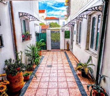 Marina di Carrara Apartment | - La Grotta del Mare- Beach and Apuan Alps-