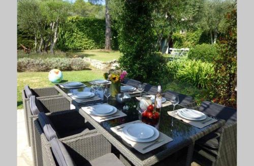 Tourrettes-sur-Loup Villa | La Lavande