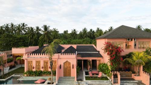 Penida Island Hotel | La Marrocco Villas - Only Adults & Beachfront Snorkeling