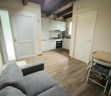 Pietrasanta Bed & Breakfast | La Mimosa Chic