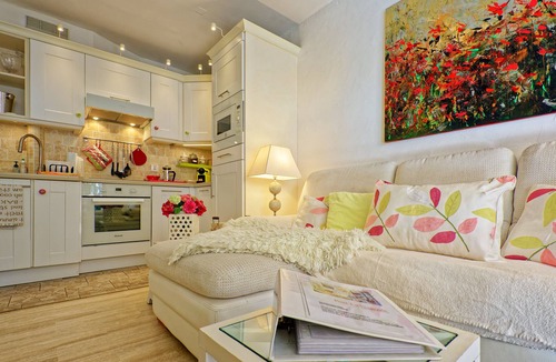 Mandelieu-la-Napoule Beach Apartment | La Napoule Marina*, outstanding apartment 2 pers/terrace facing the sea.