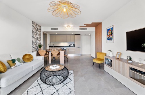 La Turbie Apartment | La Pinède de La Turbie - Appt vue mer et montagne