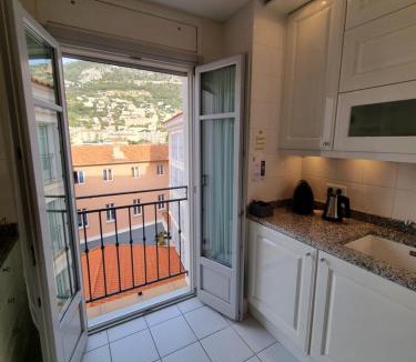 Beaulieu-sur-Mer Apartment | La Résidence de La Réserve