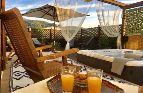 Stiava Bed & Breakfast | La Stagione dell'Arte B&B