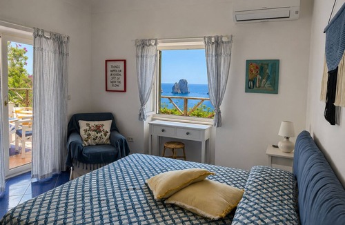 Marina Piccola Apartment | La Surprise House