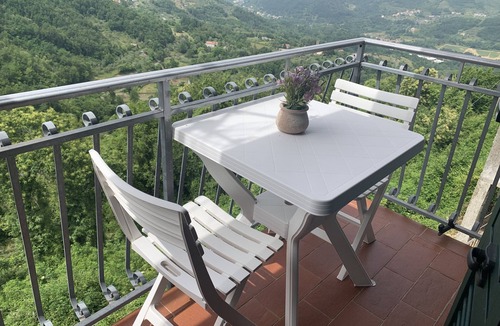 Maglietola Apartment | La Terrazza Sulle Apuane