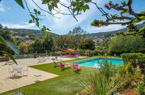 Sainte-Maxime Apartment | La villa Roméo, piscine et spa