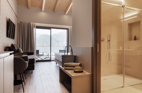 Colico Piano House | Lago Dorato Marina Lodge - Lakefront
