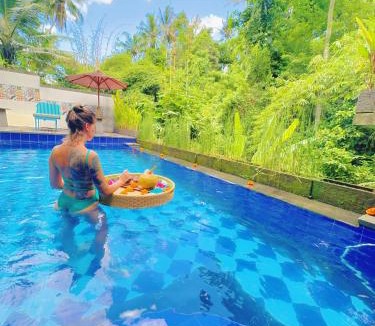 Pejeng Kawan Apartment | Lai's Lodges - Jungle Escape
