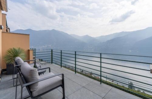 Carate Urio Villa | Lake Como View 3BR Regina 35