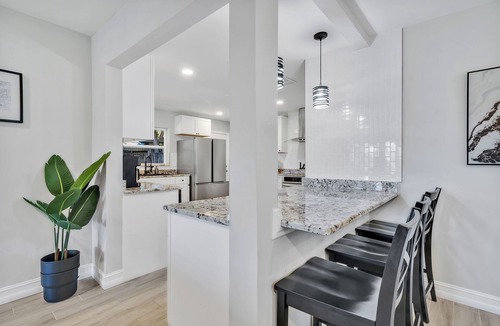 Maitland House | Lake Front Home near Winter Park!
