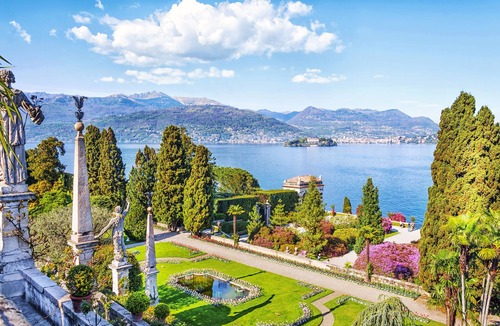 Carciano House | Lake Maggiore View Terrace Over The Borromean Islands