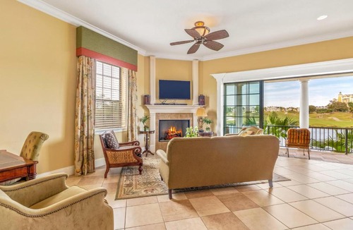 Reunion House | Lake View Mansion
