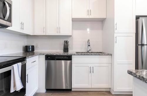 Southeast Orlando Apartment | Landing | Modern 1BD, Pool, Clubhouse